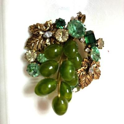 Sale Photo Thumbnail #433