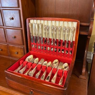 Sale Photo Thumbnail #178