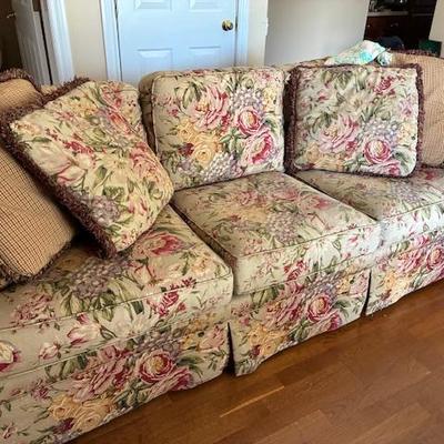 Sale Photo Thumbnail #469