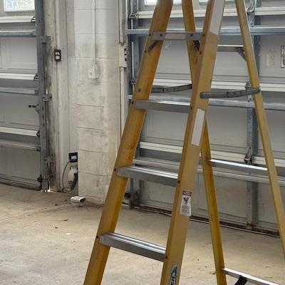 Sale Photo Thumbnail #15