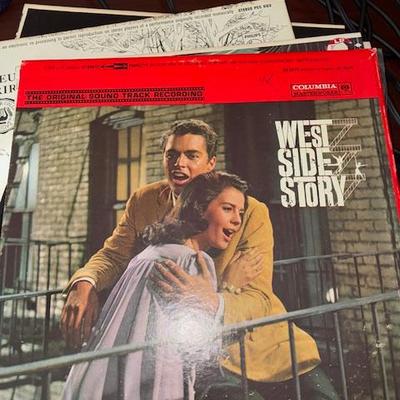 Sale Photo Thumbnail #347