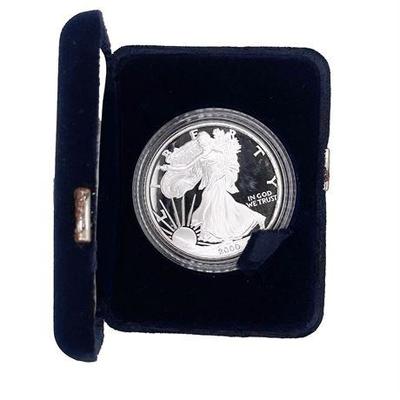 Sale Photo Thumbnail #8: Lot 002   
2000 American Eagle One Ounce Proof Silver Bullion Coin With COA