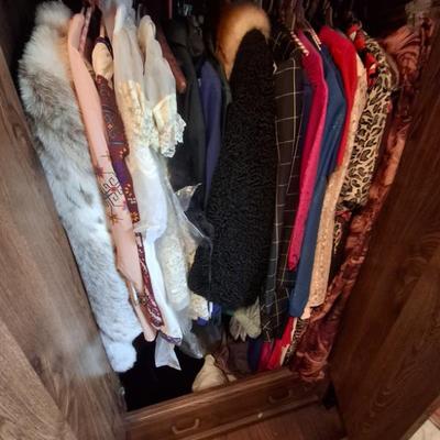 Sale Photo Thumbnail #33