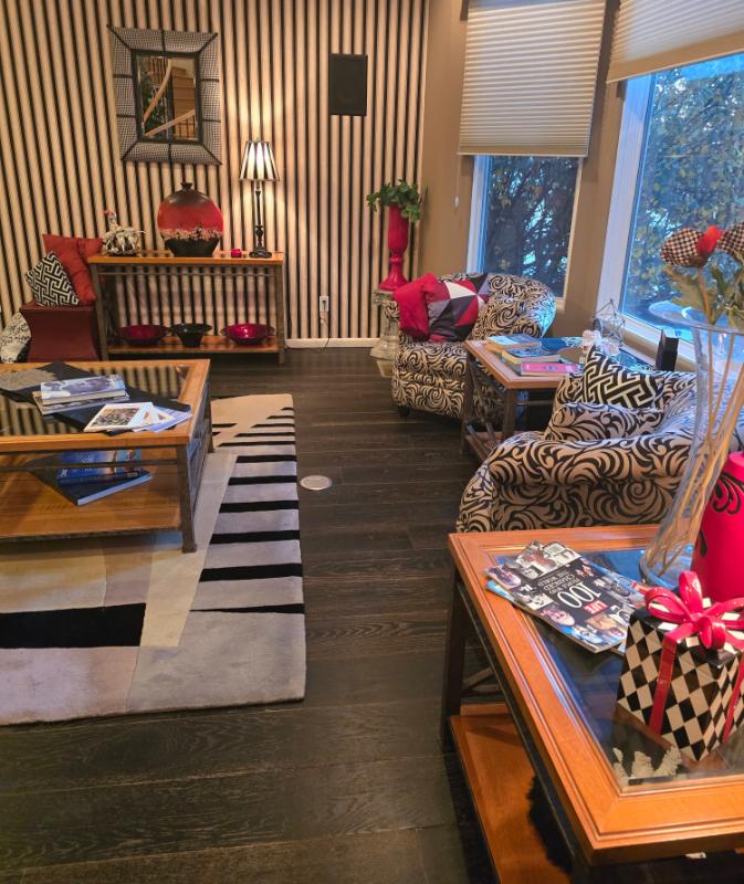 Sale Photo Thumbnail #23