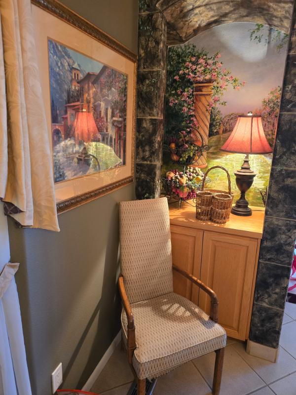 Sale Photo Thumbnail #11