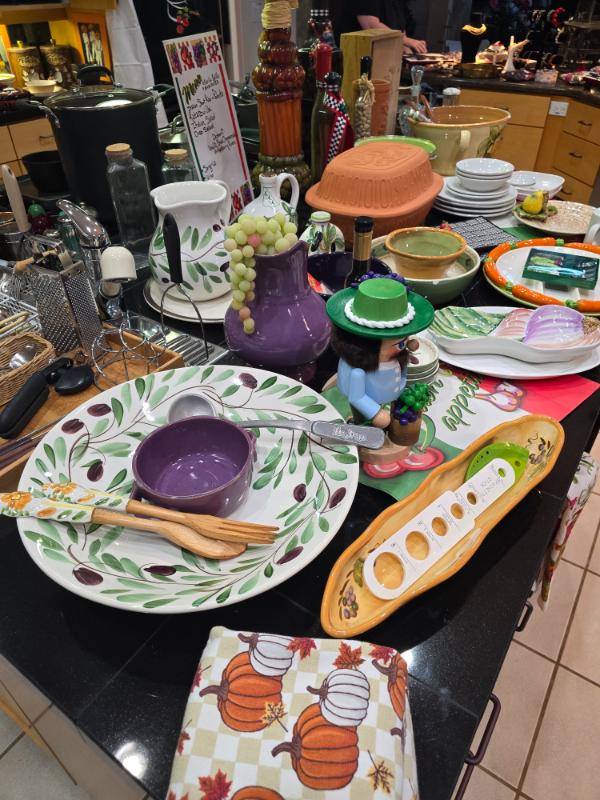 Sale Photo Thumbnail #35