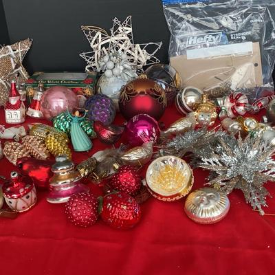 Christmas Tree Ornaments -approx 50 