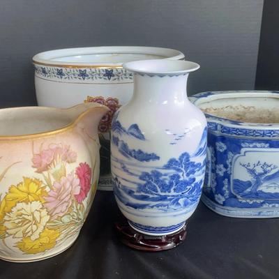 2 Chinese Pots, Pitcher, & Vase On Stand