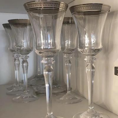 Crystal & Glass Wine Glasses 