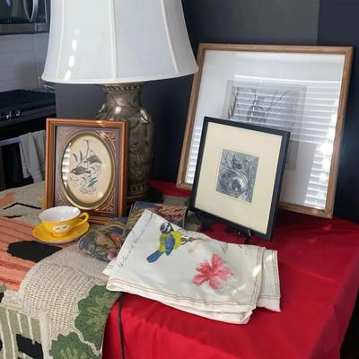 Bird Lamp, Rug & Art