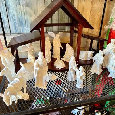 Sale Photo Thumbnail #150