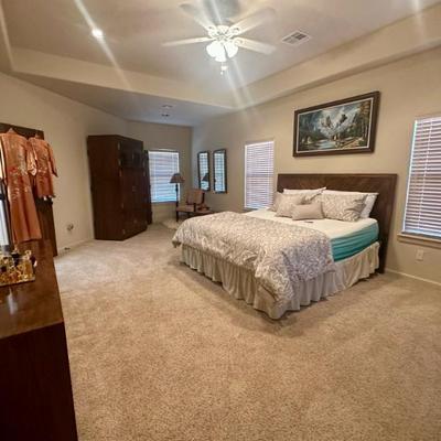 Sale Photo Thumbnail #137