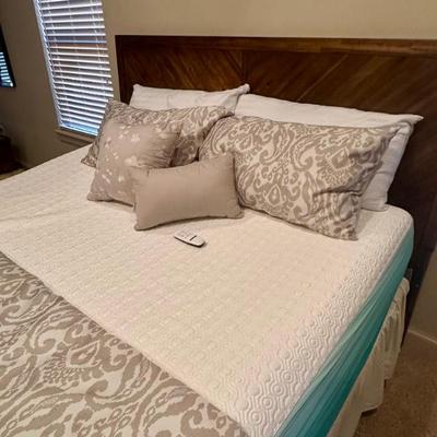 Sale Photo Thumbnail #139