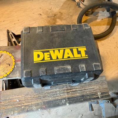 Saw Blade & Table Saw