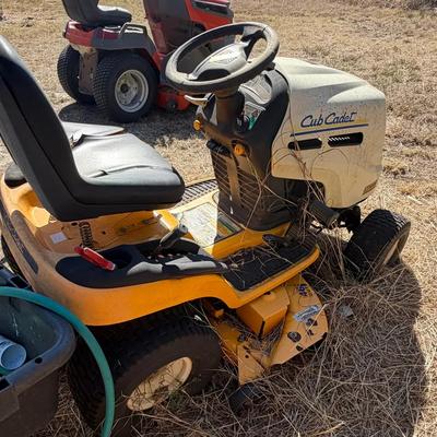 Non-working Riding Lawnmower 