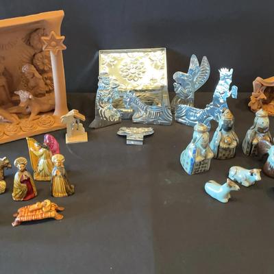Multiple Nativity Scenes - Various Materials