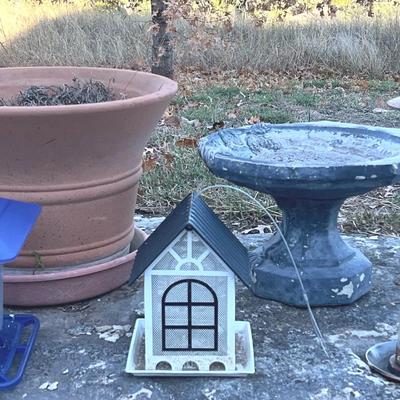 Terra-Cotta Pot Small Birdbath In Three Birdfeeders