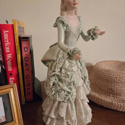 Sale Photo Thumbnail #98