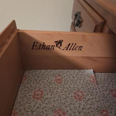 Sale Photo Thumbnail #101