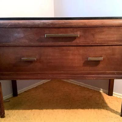 Vintage Art Deco / Mid-Century Transitional 3-Drawer Dresser