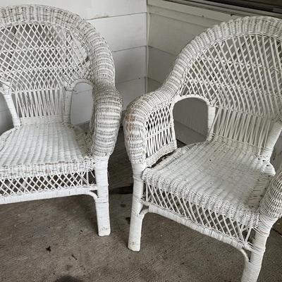 White Wicker Armchairs – Classic Porch or Sunroom Seating (Mid-20th Century)