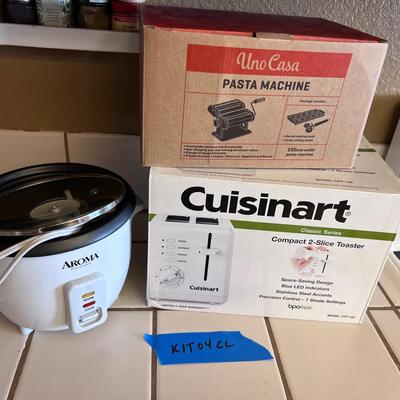 Kitchen Appliance Lot – Pasta Maker, New Toaster & Rice Cooker
