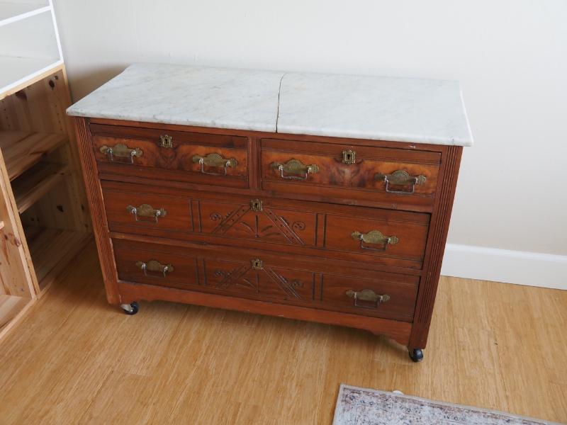 Sale Photo Thumbnail #293