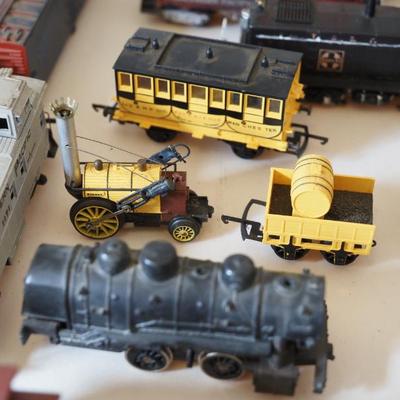 Sale Photo Thumbnail #138