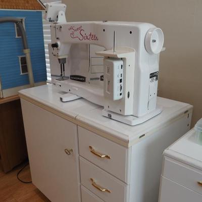 Sale Photo Thumbnail #221