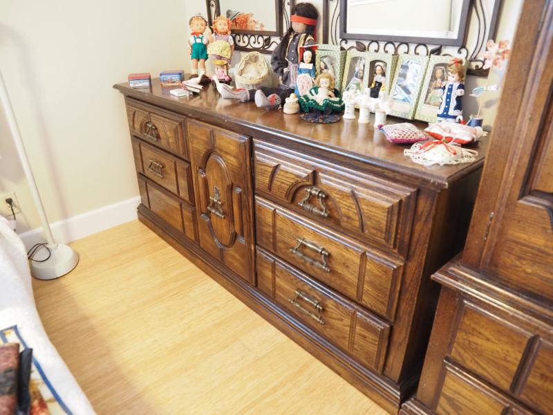 Sale Photo Thumbnail #290