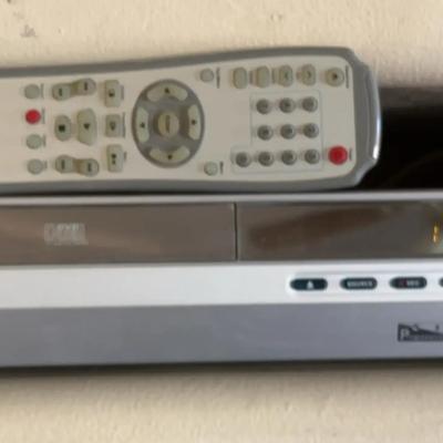 Lite-On All Write DVD/CD Recorder (Model LVW-5005A) W/ Remote