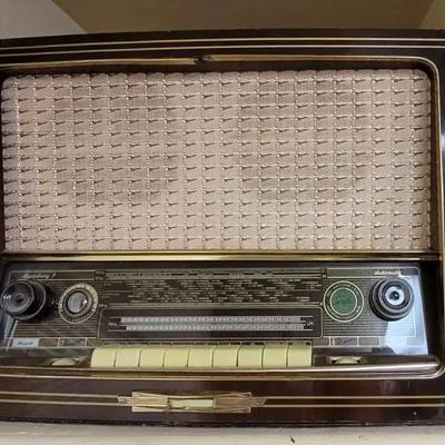 Saba Meersburg 7 German Radio