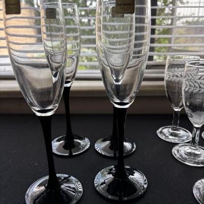 Sale Photo Thumbnail #27