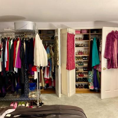 Sale Photo Thumbnail #176