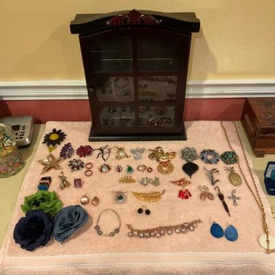 Sale Photo Thumbnail #120