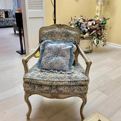 Sale Photo Thumbnail #15