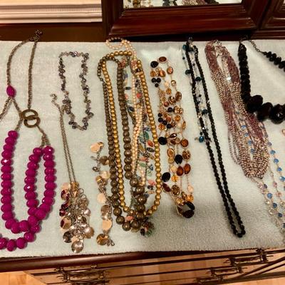 Sale Photo Thumbnail #110