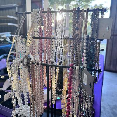 Sale Photo Thumbnail #198