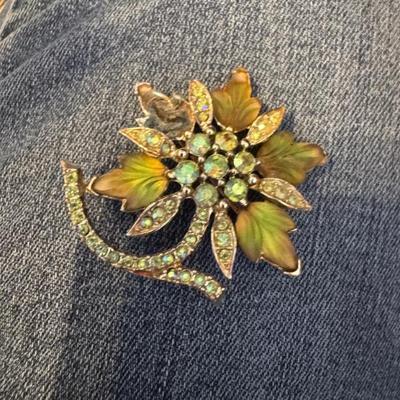 Sale Photo Thumbnail #201