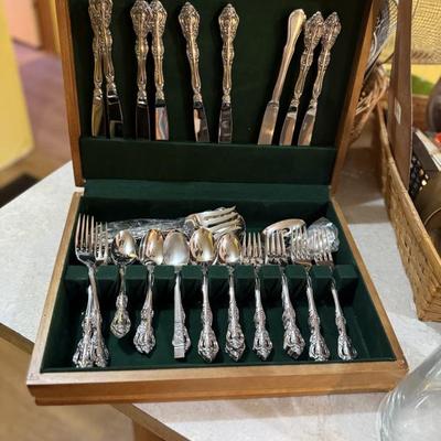 Sale Photo Thumbnail #120