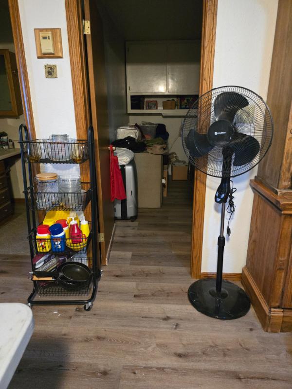 Sale Photo Thumbnail #352