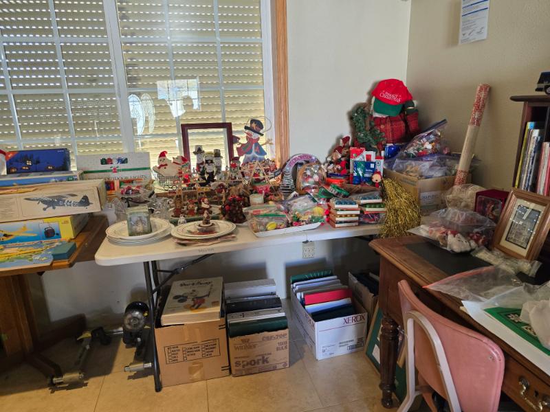 Sale Photo Thumbnail #324