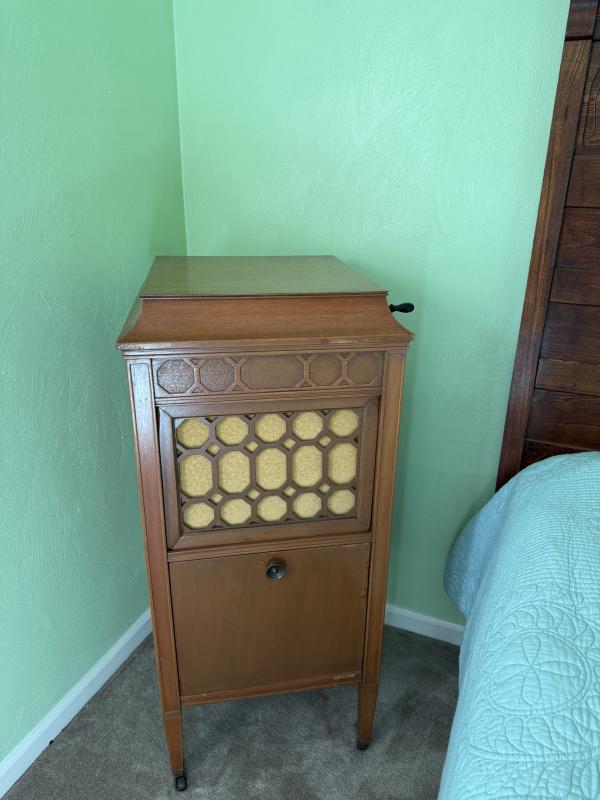 Sale Photo Thumbnail #196