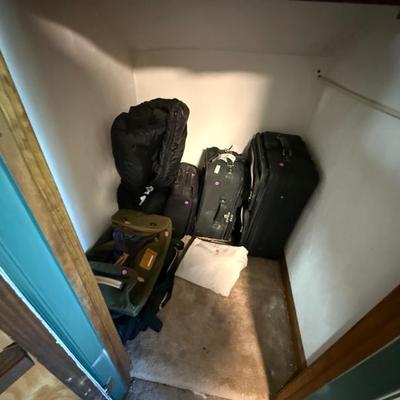 Sale Photo Thumbnail #31