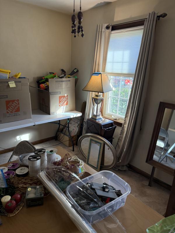 Sale Photo Thumbnail #200