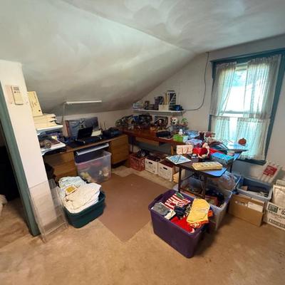 Sale Photo Thumbnail #35