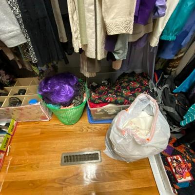 Sale Photo Thumbnail #104