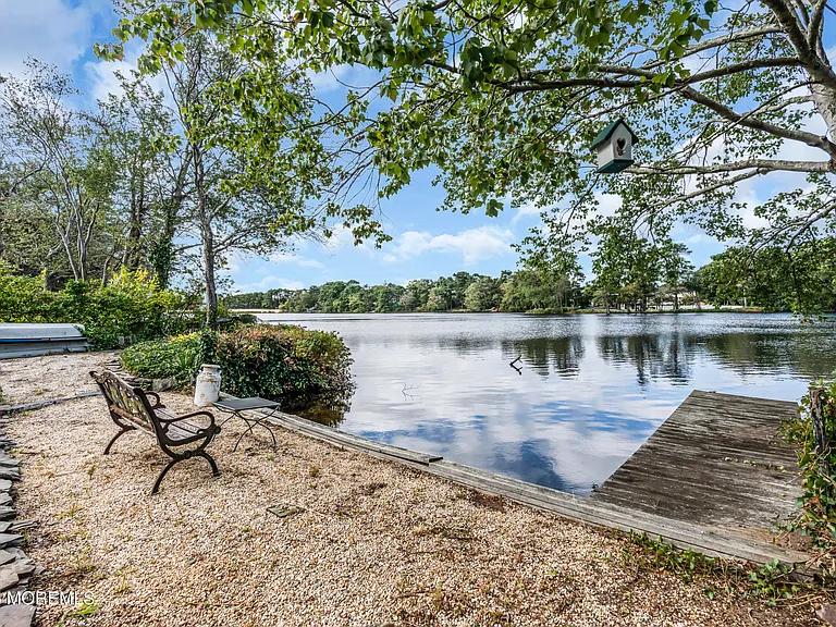 Sale Photo Thumbnail #28