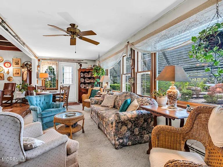 Sale Photo Thumbnail #22