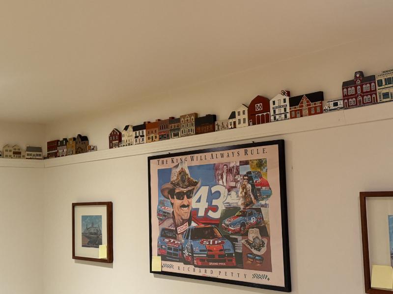 Sale Photo Thumbnail #4